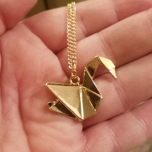💟 Origami Paper Crane Pendant Necklace